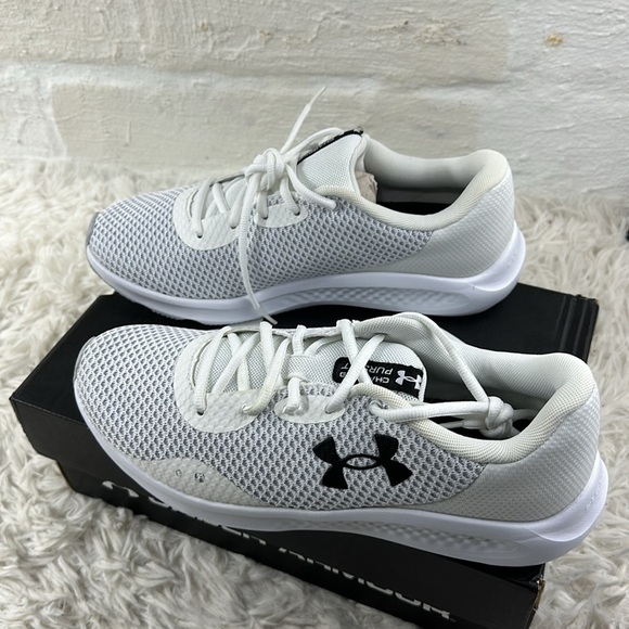 NIB Under Armour Women's Charged Pursuit 3 Running Shoe, White, Black, 10.5 - Picture 7 of 9